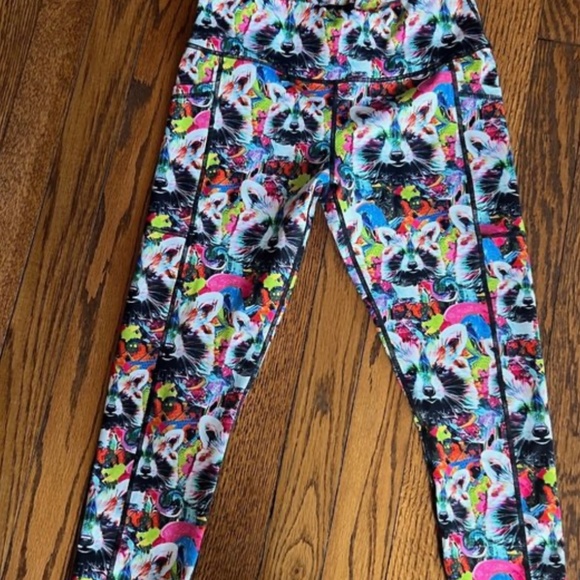 ISO CVG Leggings Trash Panda  M-L-XL - Picture 2 of 2